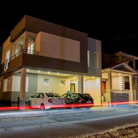 Vila Manuela Aparthotel Gyevgyelija Kültér fotó
