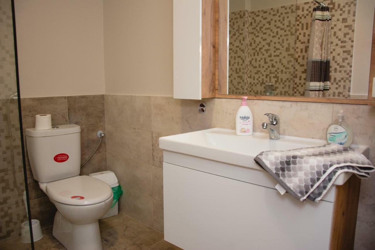 Vila Manuela Aparthotel Gyevgyelija Kültér fotó
