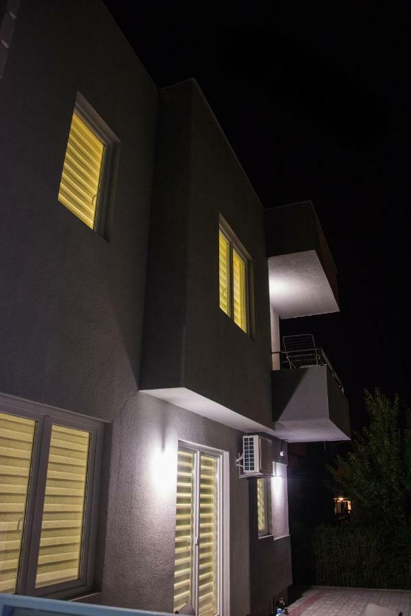 Vila Manuela Aparthotel Gyevgyelija Kültér fotó