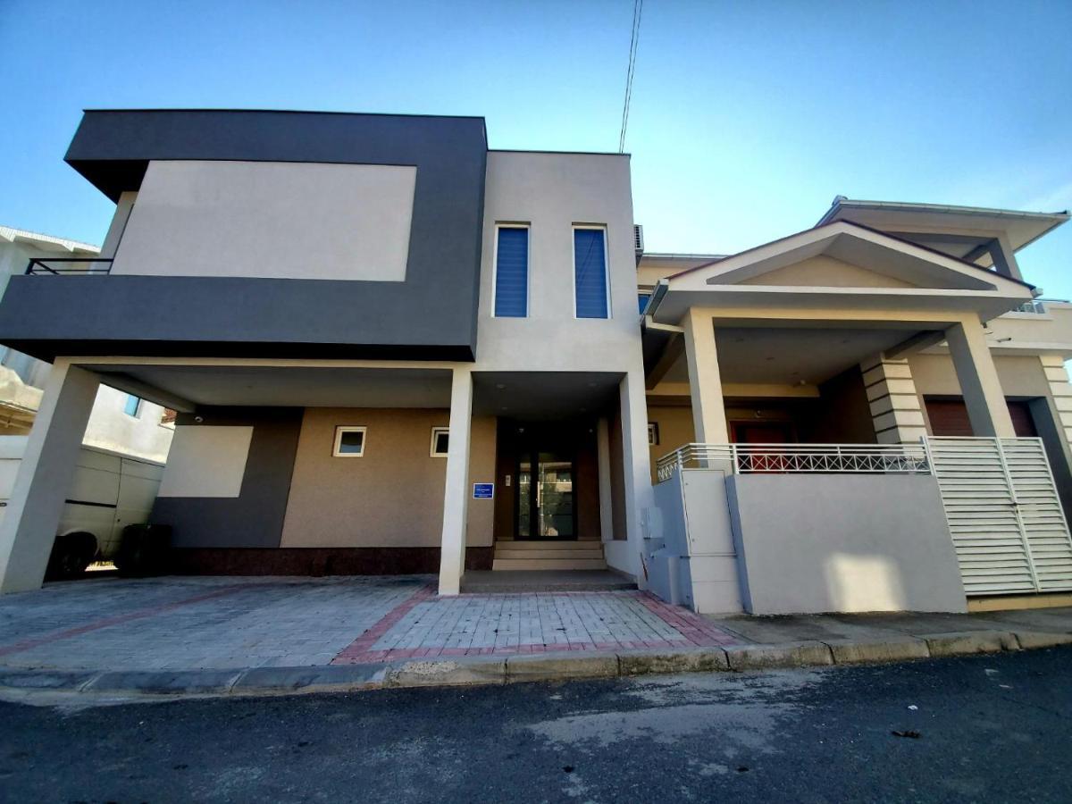 Vila Manuela Aparthotel Gyevgyelija Kültér fotó